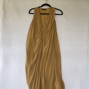 s Q 100% Silk Top Dress Sleeveless Drape NWT Taupe